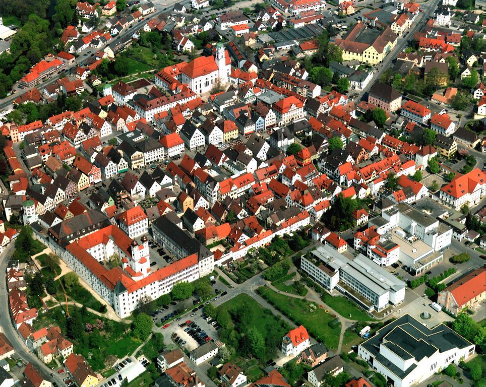 Brauereigasthof zur Münz seit 1586 Günzburg Exterior foto
